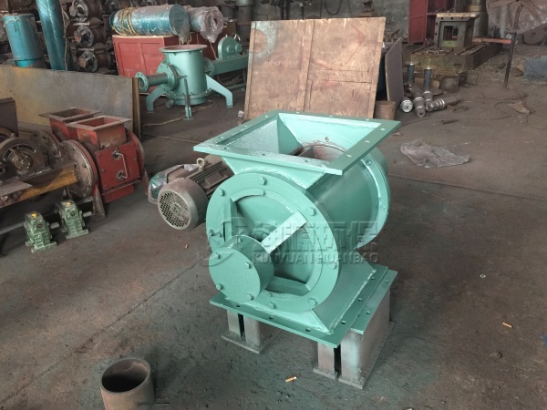 双盘锁气喂料机